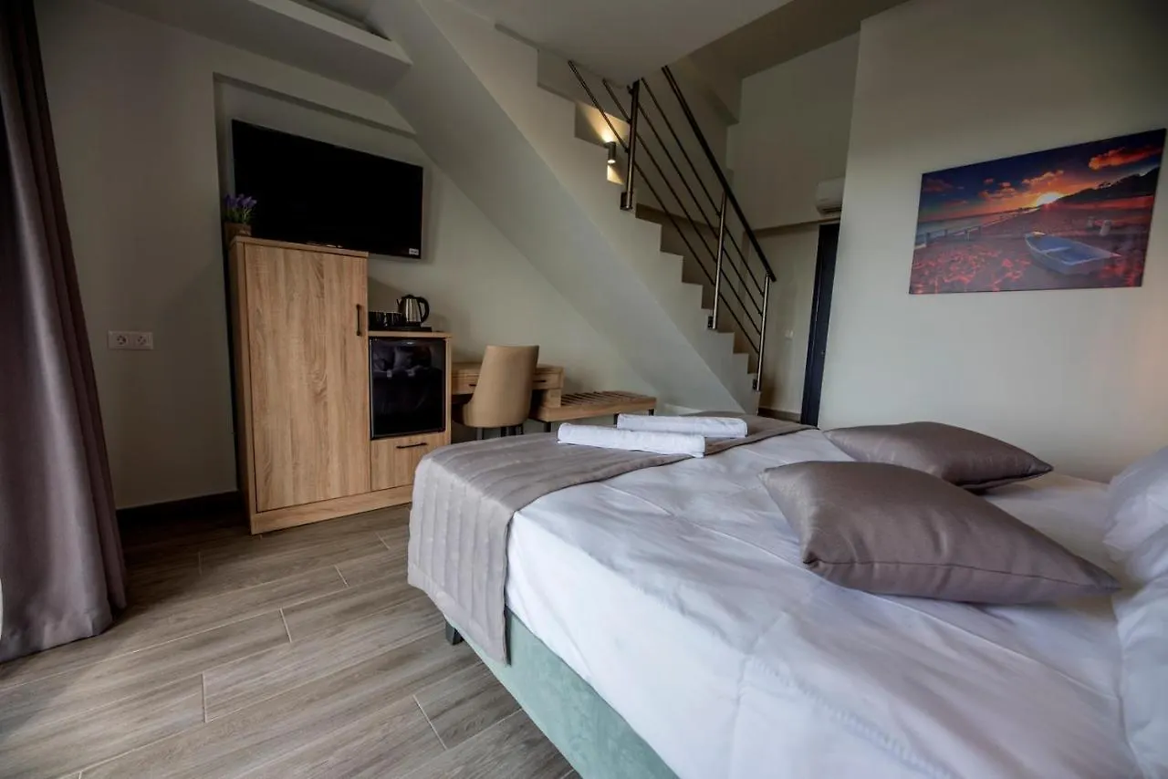 Calda Resort Kalyves Polygyrou 4*,  Grecia